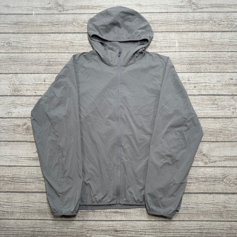Uniqlo Jacket Men's Small Gray UV Protection Water Repellent Windbreaker Parka